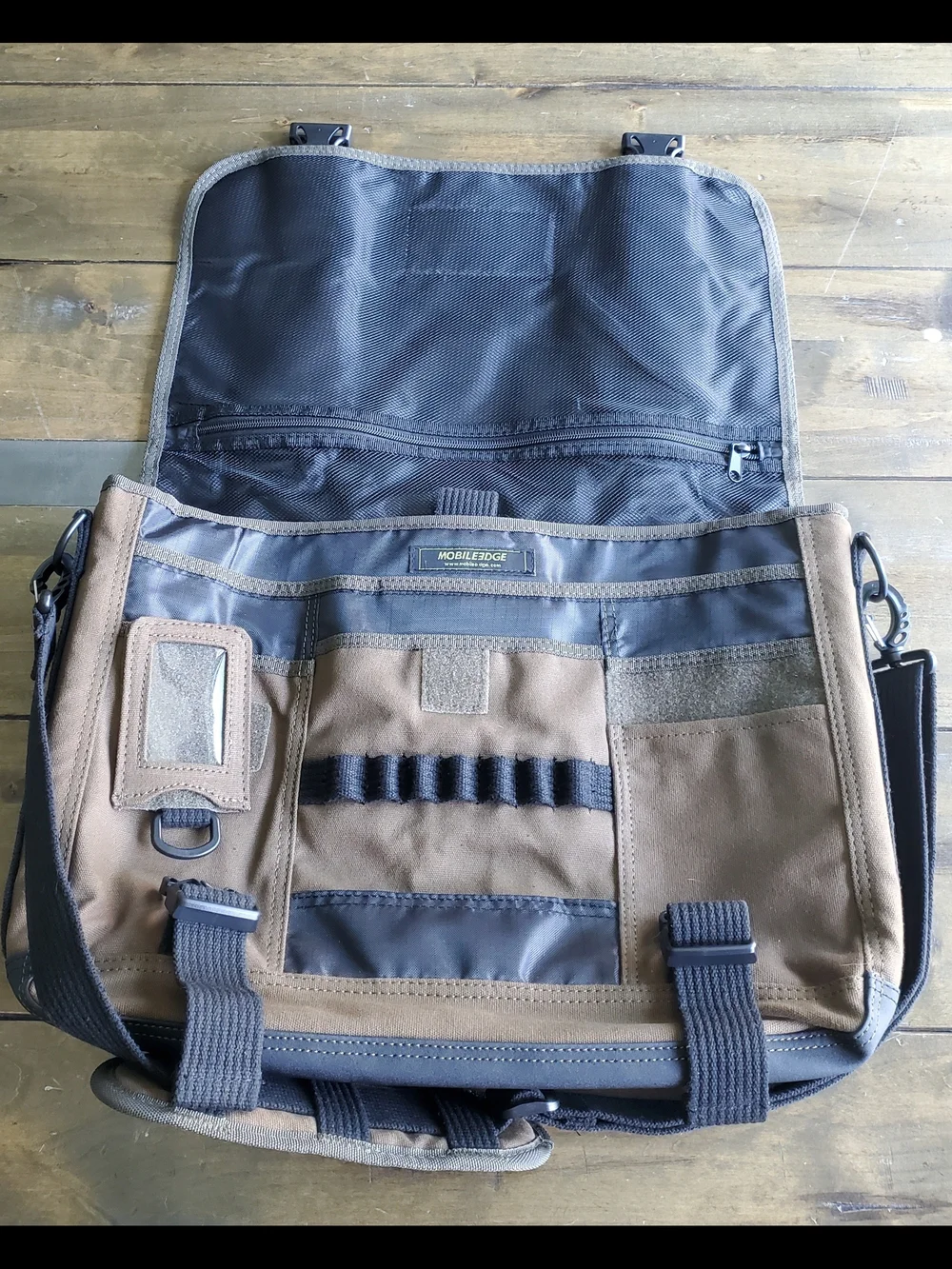 Volkswagon laptop bag Mobile edge